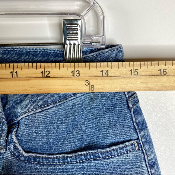 Riders by Lee Womens Capri Jeans Sz 8 Blue Medium Wash Mid-Rise Stretch Denim - Picture 8 of 10